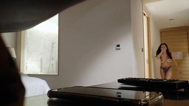 Horny wife Watching Waiter Dare Cock Nude – Xxxvideo
